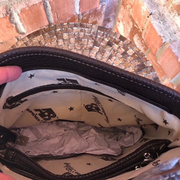 American Bling Concealed Carry Crossbody+ Wallet! - Picture 6 of 6